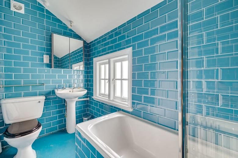  bedroom house, Kew Green, Richmond TW9 - Available