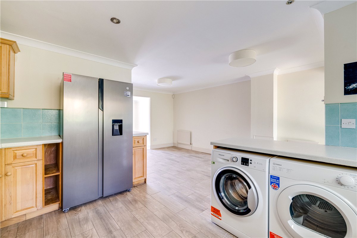 3 bedroom house, Lower Grove Road, Richmond TW10 - Let Agreed