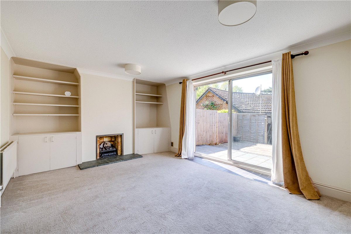 3 bedroom house, Lower Grove Road, Richmond TW10 - Let Agreed