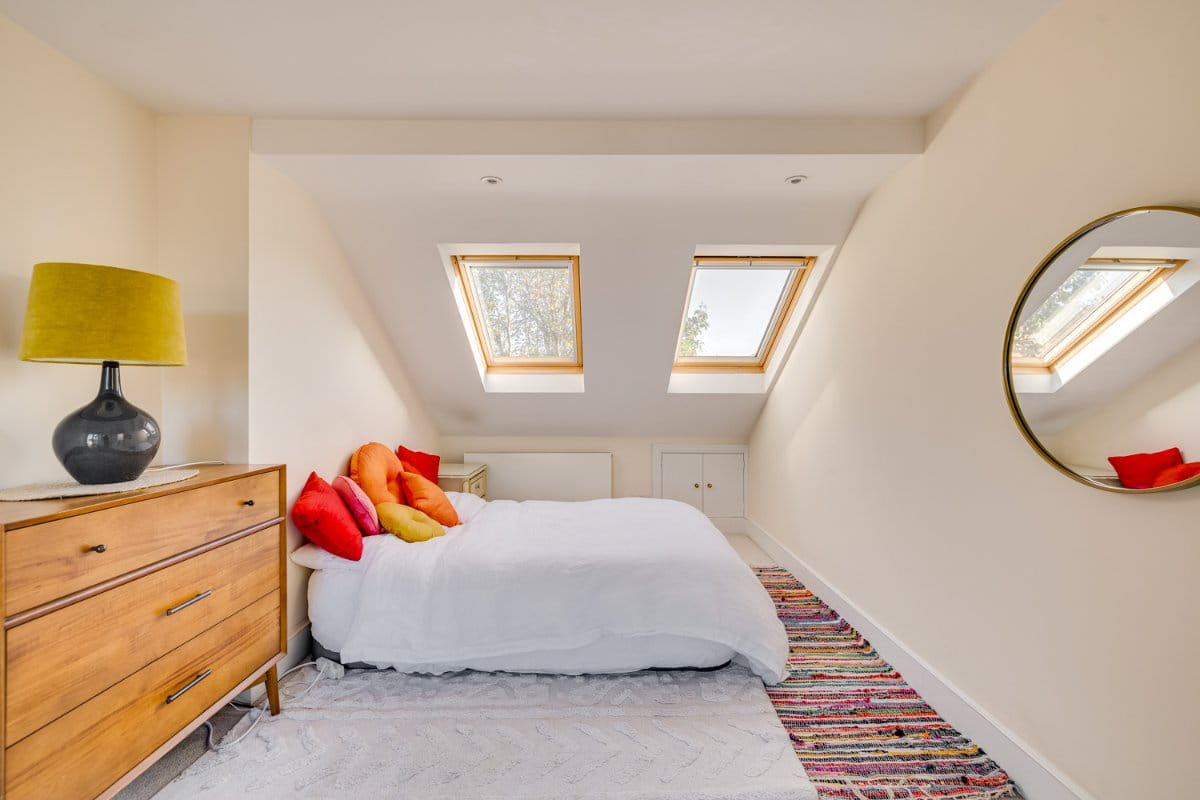 4 bedroom house, Grove Road, London SW13 - Available