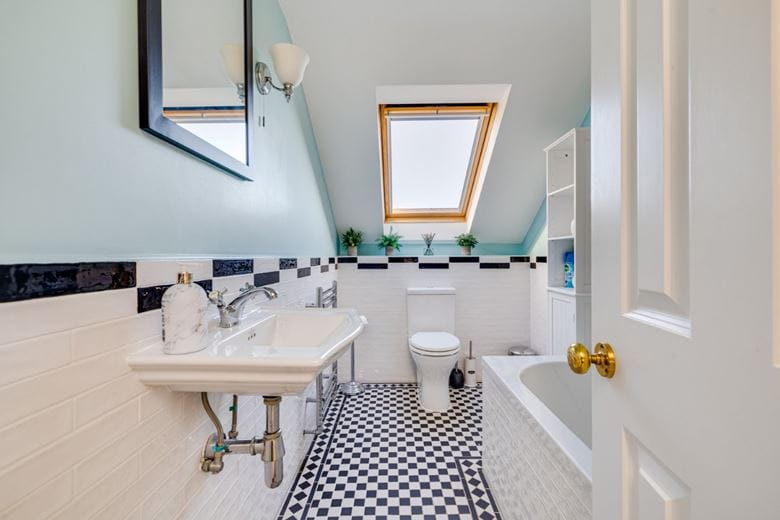 4 bedroom house, Grove Road, London SW13 - Available