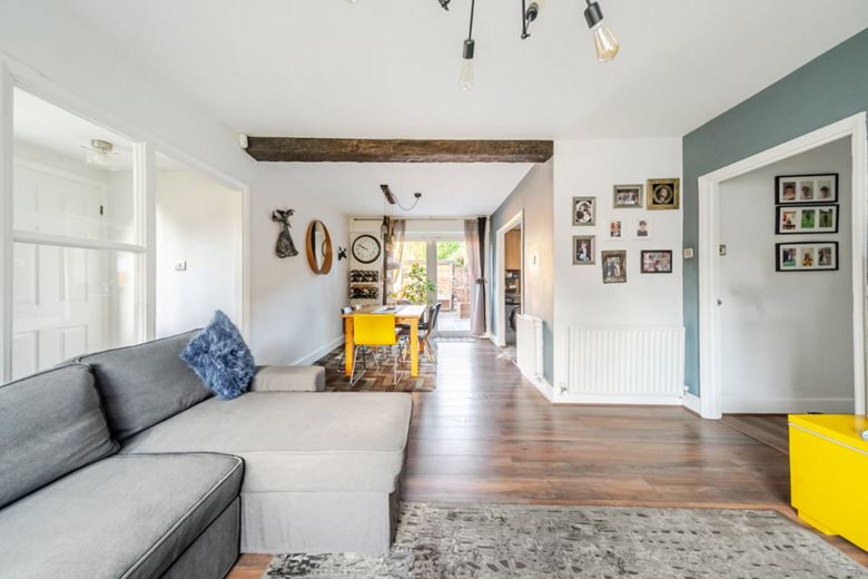 2 bedroom maisonette, Simpson Road, Richmond TW10 - Let Agreed