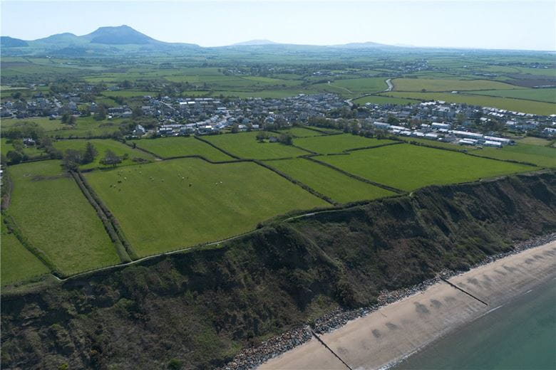 26.7 acres House, Lon Tan Y Bryn, Morfa Nefyn LL53 - Available