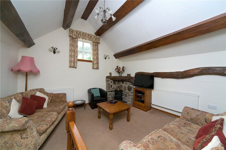  bedroom house, Sarnau, Bala LL23 - Available