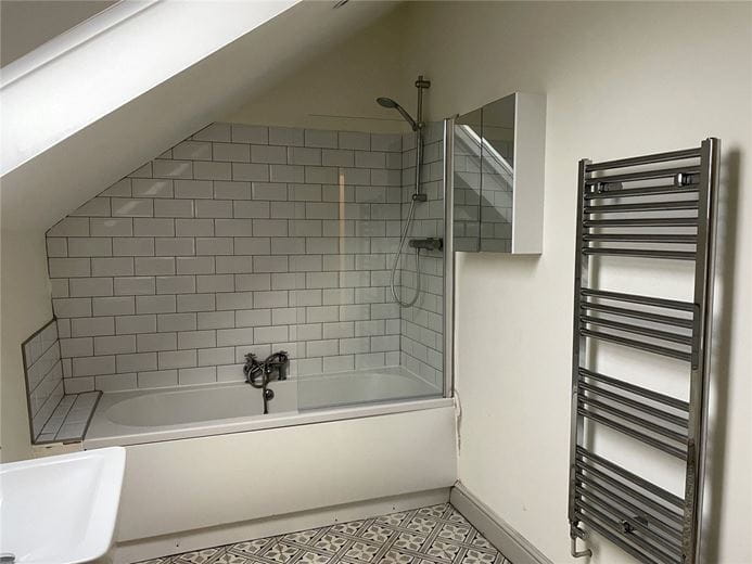  bedroom cottage, Ffordd Bodnant Uchaf, Eglwysbach LL28 - Available