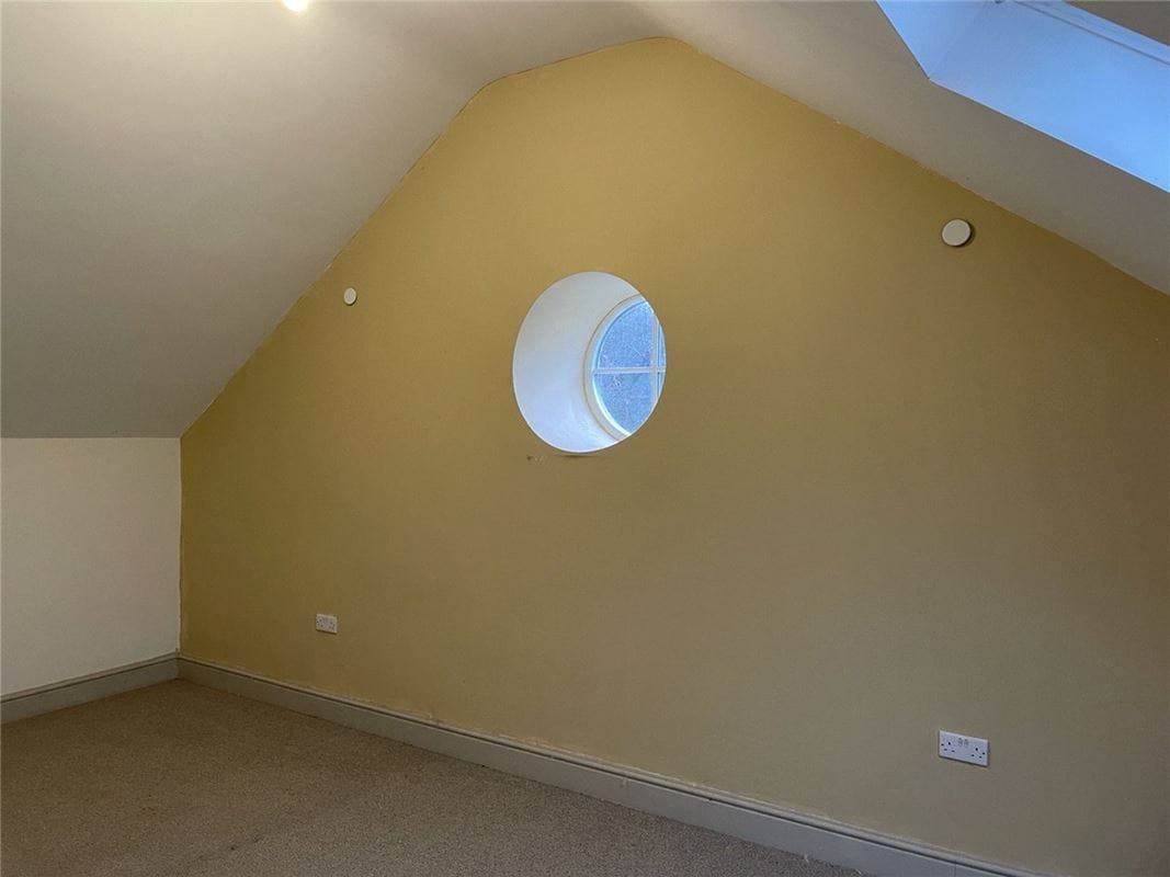  bedroom cottage, Ffordd Bodnant Uchaf, Eglwysbach LL28 - Available