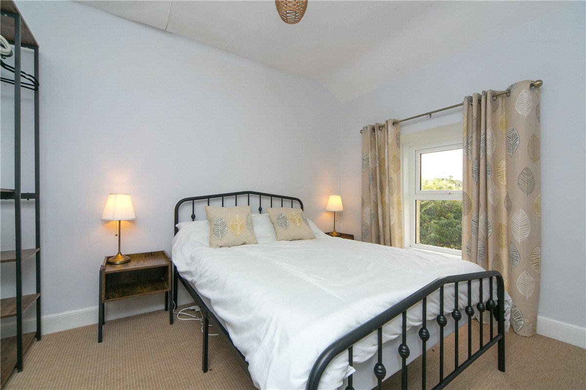 bedroom house, Ynys, Talsarnau LL47 - Available