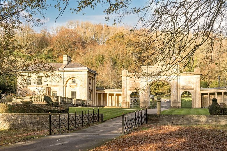 3 bedroom house, Badminton Road, Old Sodbury BS37