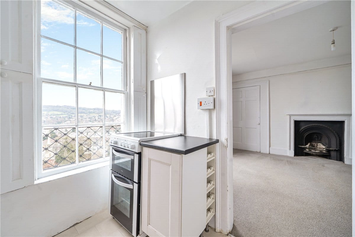 1 bedroom flat, Ainslies Belvedere, Bath BA1 - Let Agreed