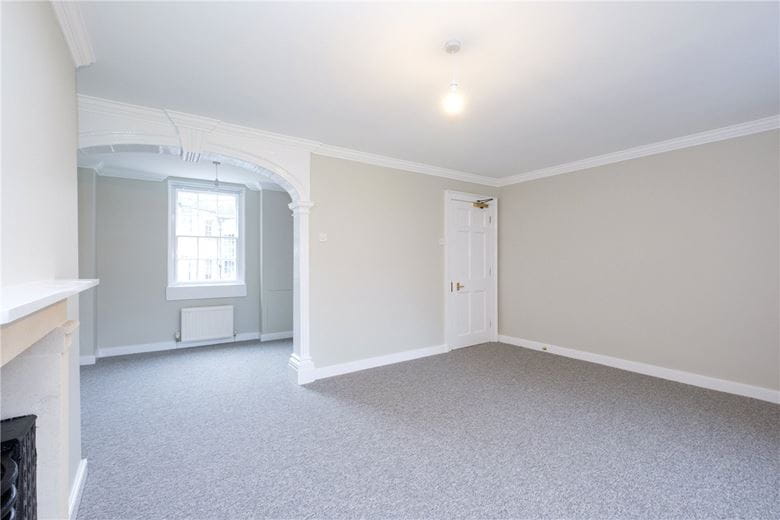 3 bedroom house, Beauford Square, Bath BA1 - Let Agreed