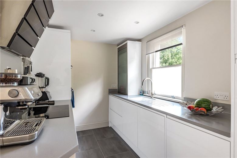 3 bedroom house, Crescent Lane, Bath BA1 - Let Agreed