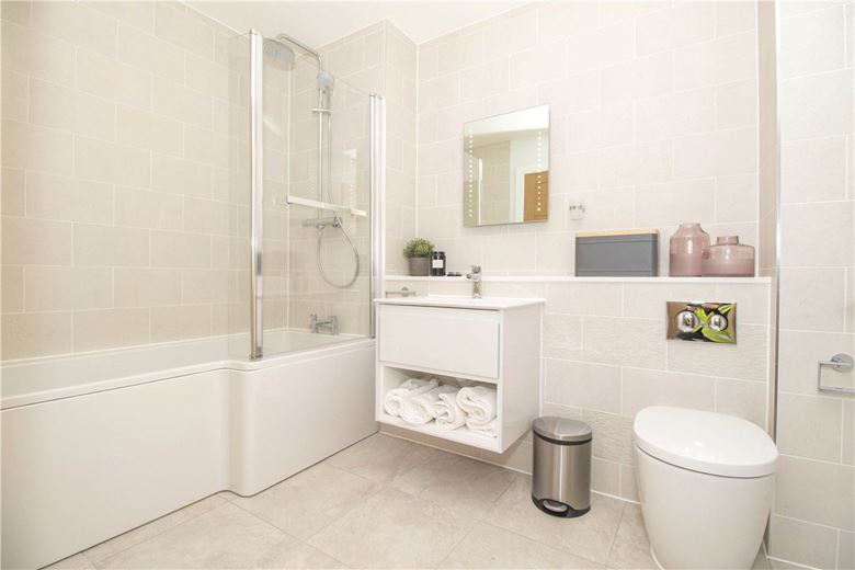 2 bedroom flat, Temple Street, Keynsham BS31 - Let Agreed