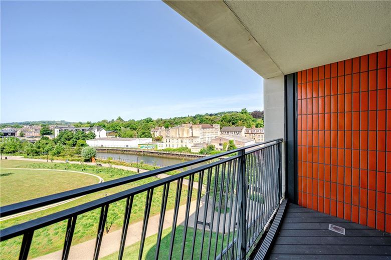 2 bedroom flat, Victoria Bridge Road, Bath BA2
