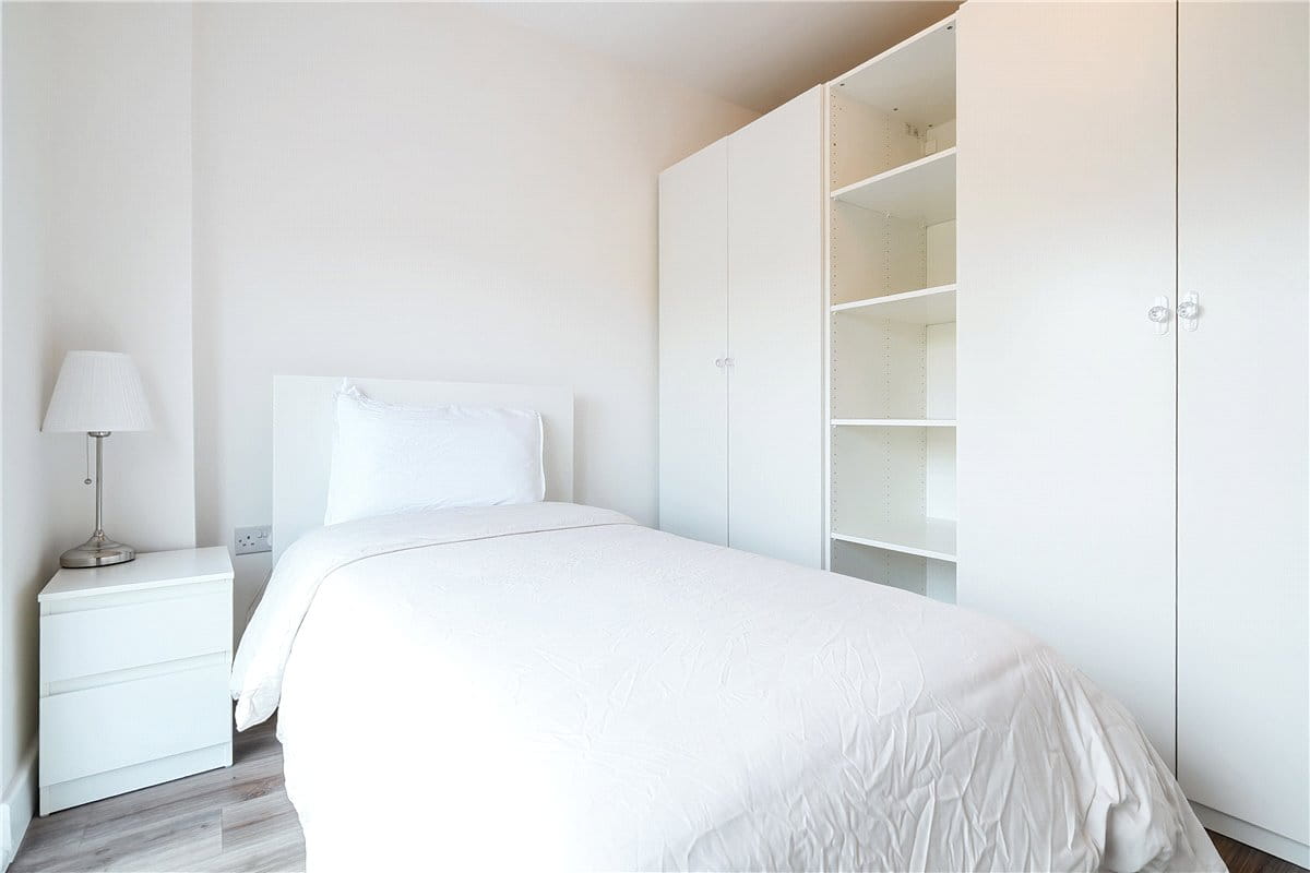 1 bedroom flat, Victoria Bridge Road, Bath BA2