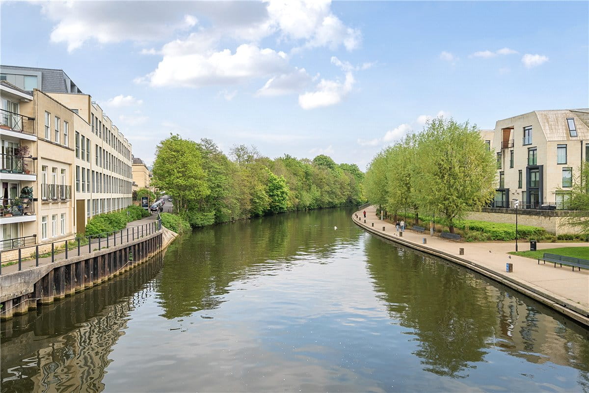 1 bedroom flat, Victoria Bridge Road, Bath BA2