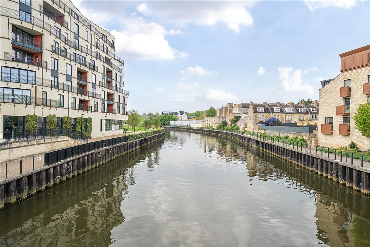 1 bedroom flat, Victoria Bridge Road, Bath BA2