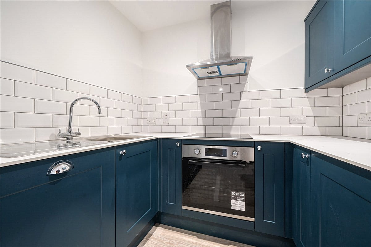 1 bedroom flat, Palace Yard Mews, Bath BA1 - Available