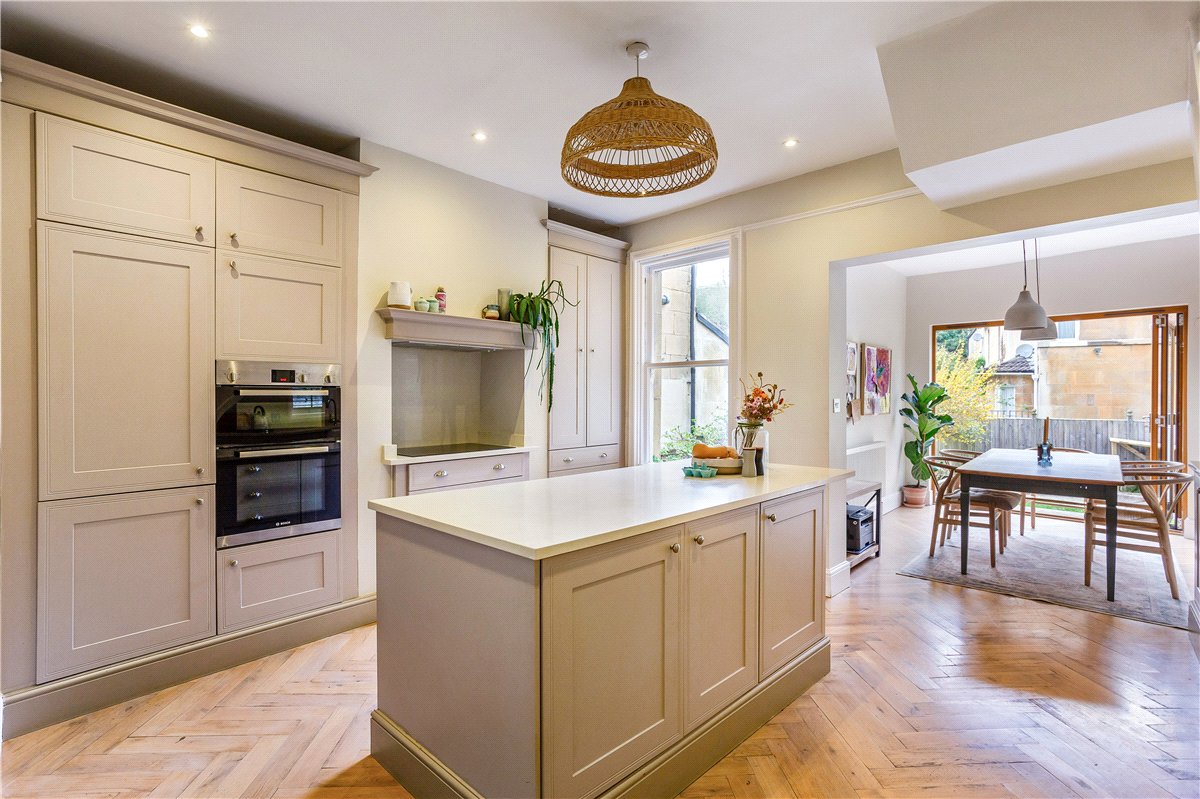 3 bedroom house, Daisy Bank, Bath BA2 - Available