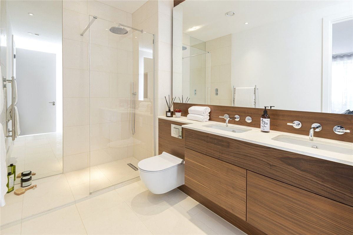 2 bedroom flat, Granville Court, Granville Road BA1