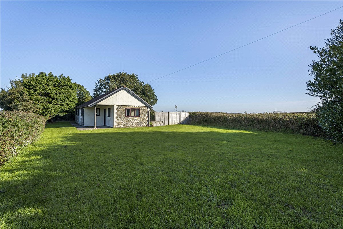 3 bedroom bungalow, Yarcombe, Honiton EX14 - Available