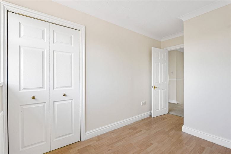 4 bedroom house, Putlowes Drive, Fleet Marston HP18 - Available