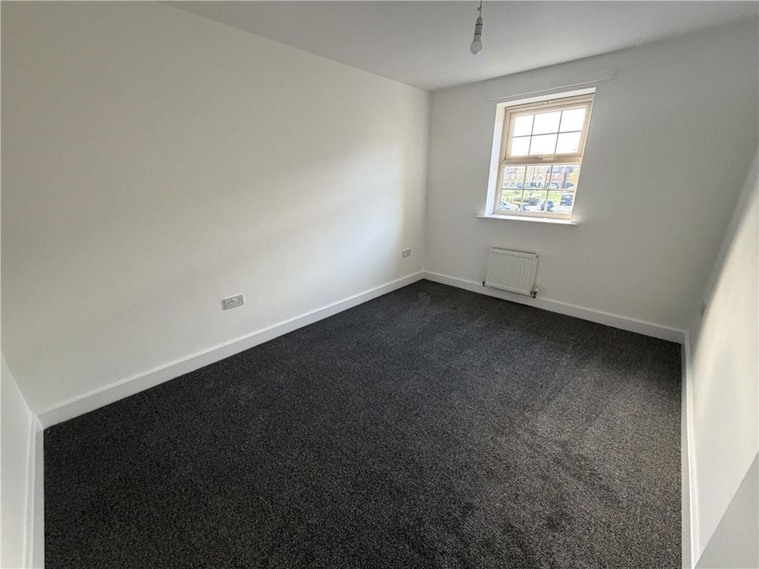 3 bedroom house, Comelybank Drive, Mexborough S64 - Available