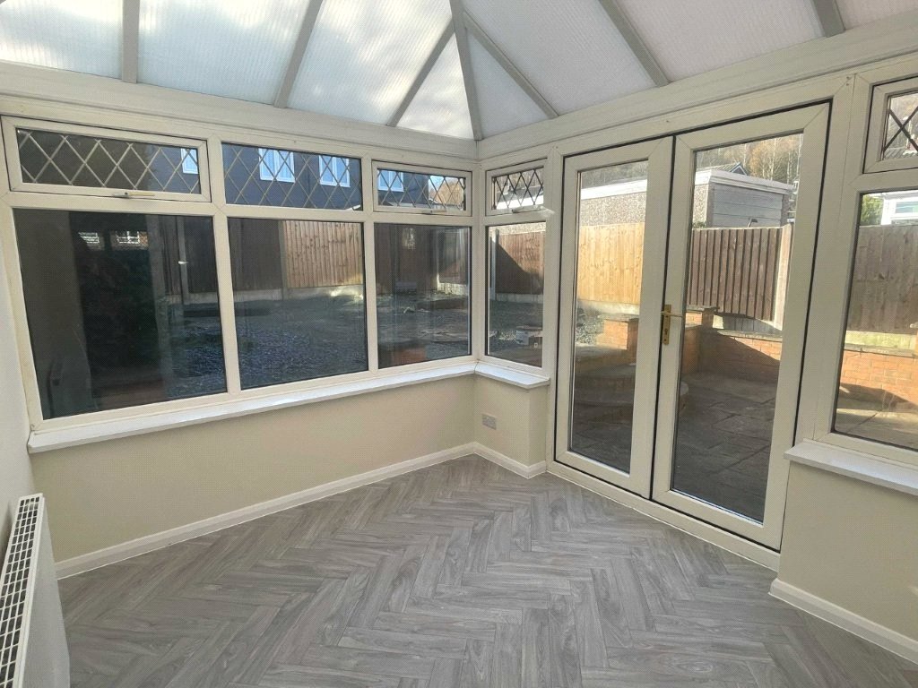 3 bedroom house, Penfold Way, Morton DE55 - Let Agreed