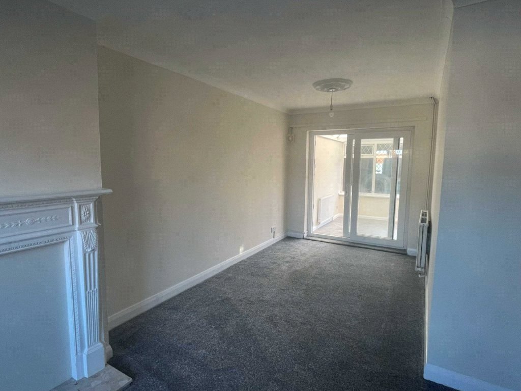 3 bedroom house, Penfold Way, Morton DE55 - Let Agreed