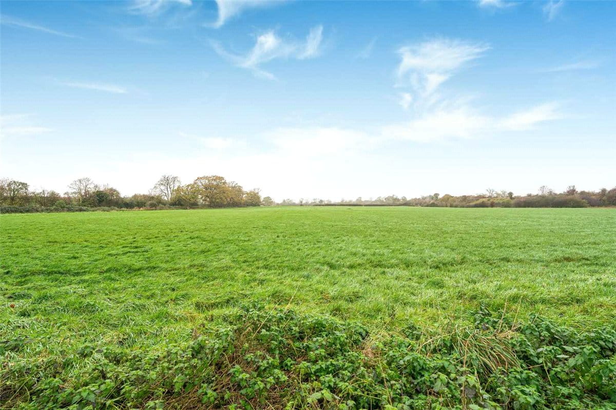 4 bedroom , Nash Lee Lane, Wendover HP22 - Available