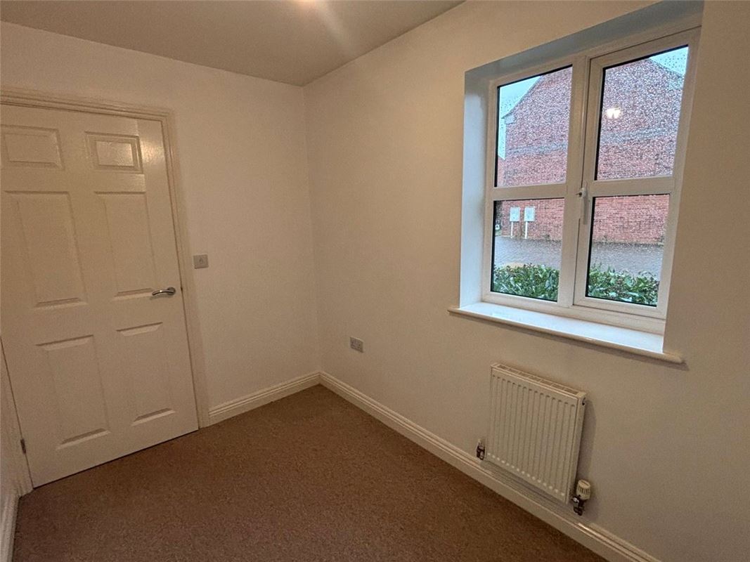 2 bedroom bungalow, Tomlinson Close, Newton DE55 - Available