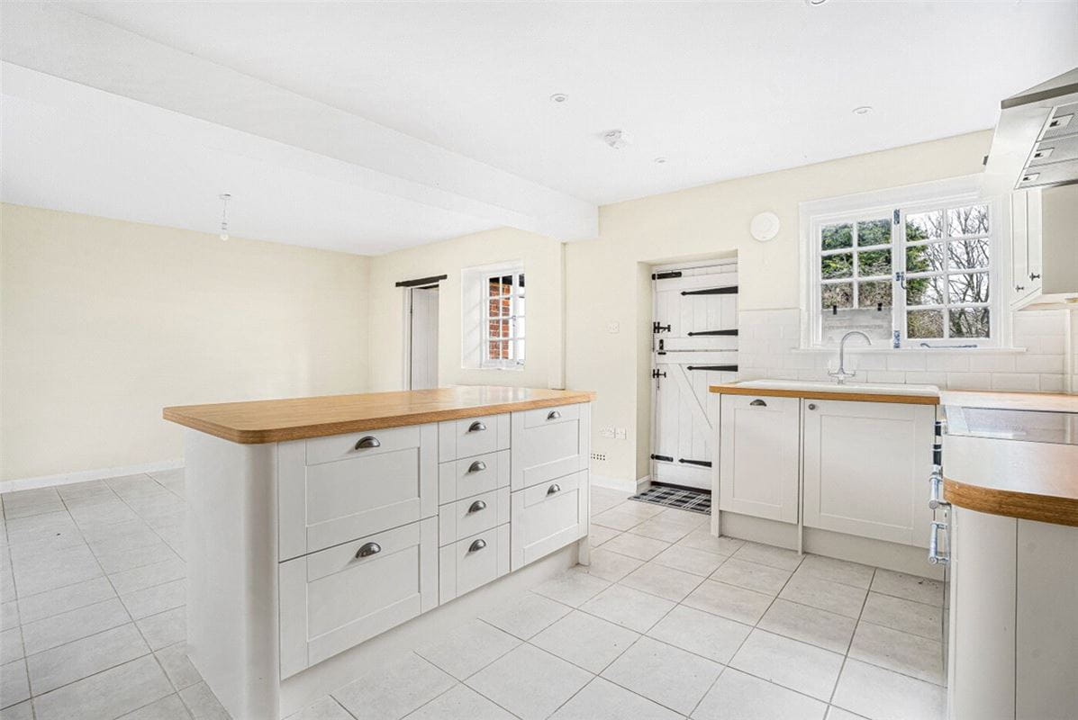  House, Aylesbury Road, Great Missenden HP16 - Let Agreed