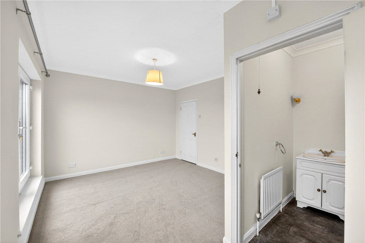 4 bedroom house, Church Lane, Middleton B78 - Available