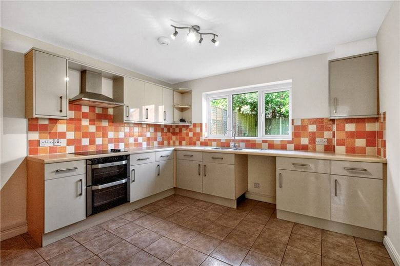 4 bedroom house, Amersham Way, Measham DE12 - Let Agreed