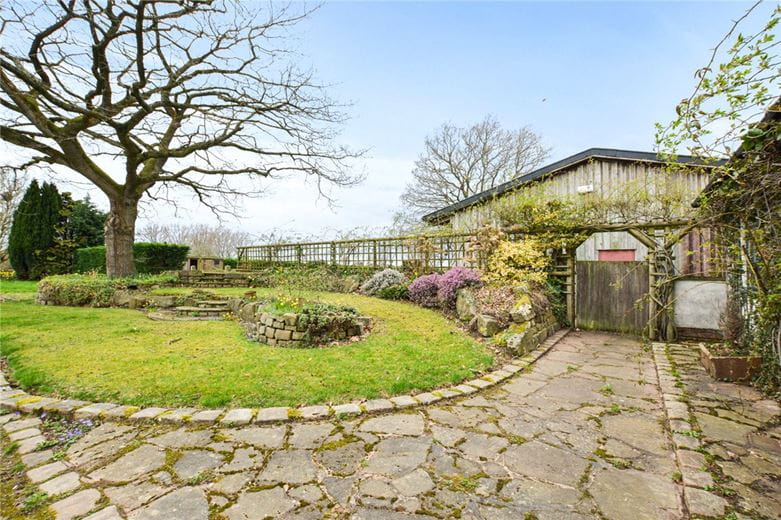 4 bedroom house, Glazebrook Lane, Glazebrook WA3 - Available