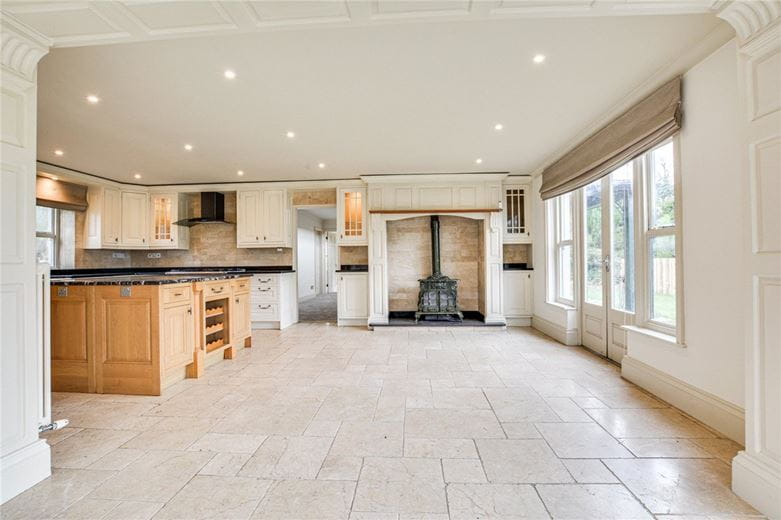 4 bedroom house, Glazebrook Lane, Glazebrook WA3 - Available