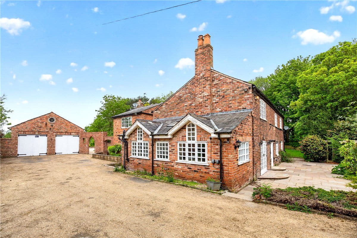 4 bedroom house, Hulse Heath Lane, Mere WA16 - Available