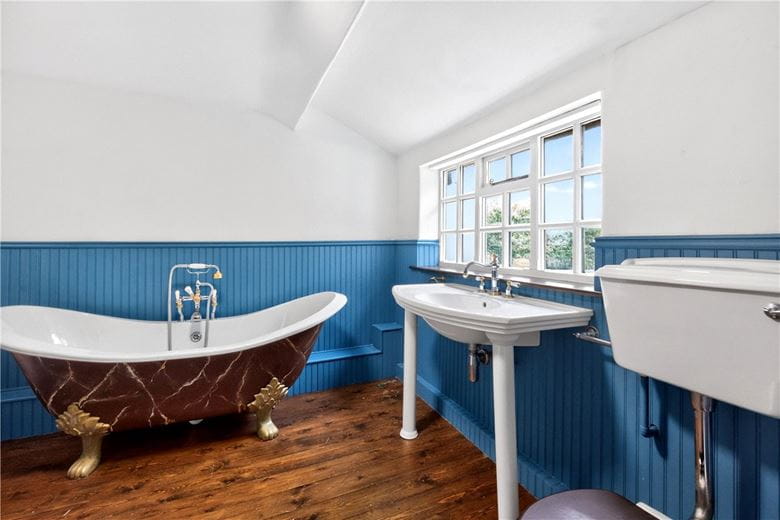 4 bedroom house, Hulse Heath Lane, Mere WA16 - Available