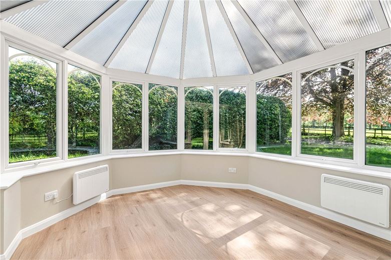4 bedroom cottage, Aylesbury Road, Great Missenden HP16 - Available