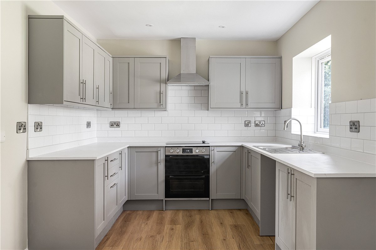 4 bedroom cottage, Aylesbury Road, Great Missenden HP16 - Available