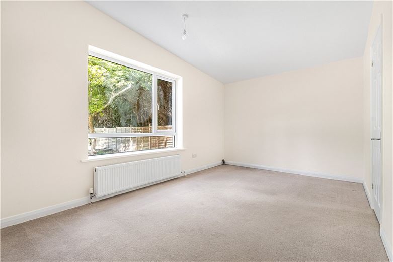 5 bedroom house, Nash Lee Lane, Wendover HP22 - Available