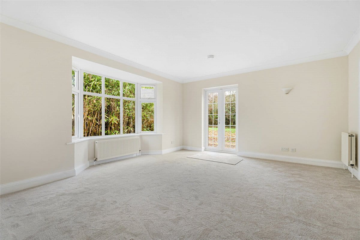 4 bedroom bungalow, Nash Lee Lane, Wendover HP22 - Let Agreed