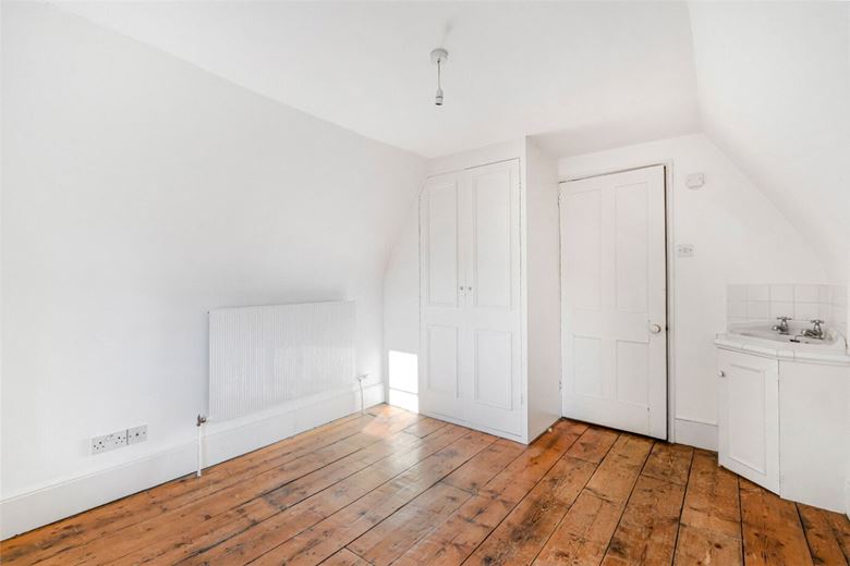 4 bedroom house, Park Village West, London NW1 - Available