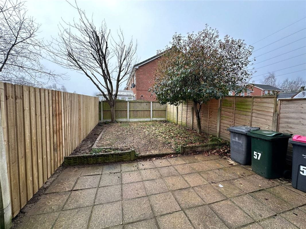 3 bedroom house, Westerton Drive, Bramley S66 - Let Agreed