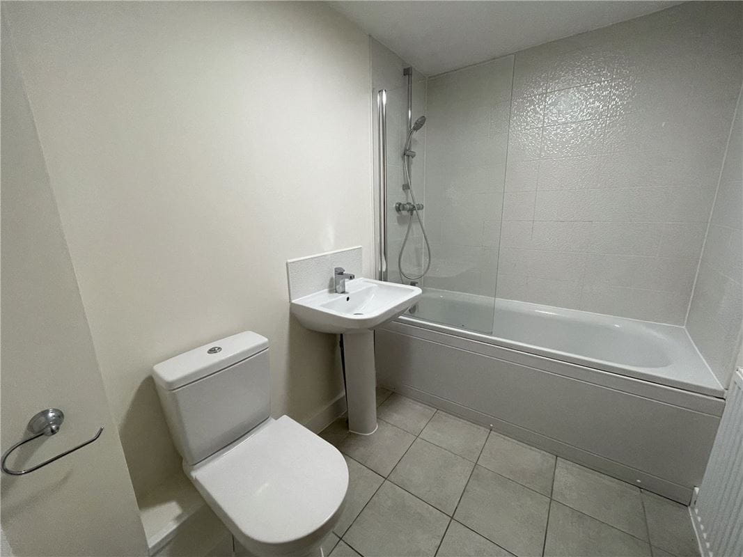 5 bedroom house, Comelybank Drive, Mexborough S64 - Let Agreed