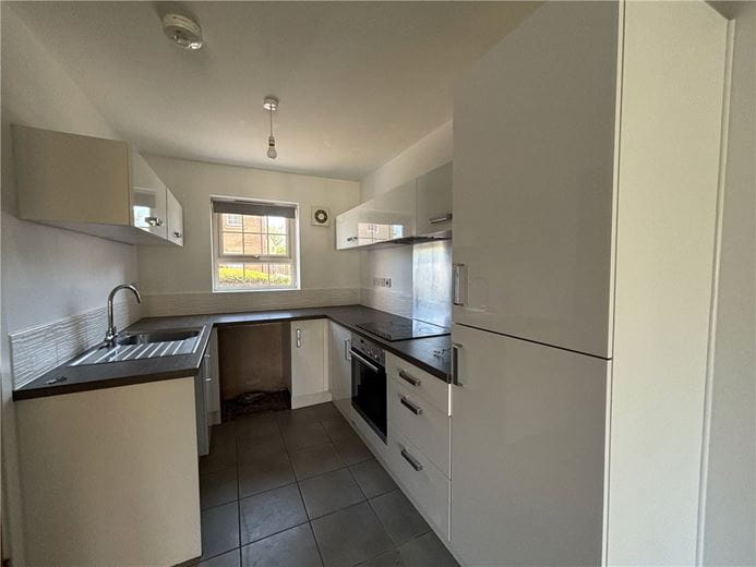 3 bedroom house, Comelybank Drive, Mexborough S64 - Let Agreed