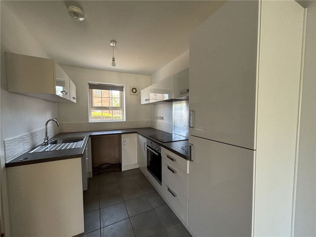 3 bedroom house, Comelybank Drive, Mexborough S64 - Let Agreed