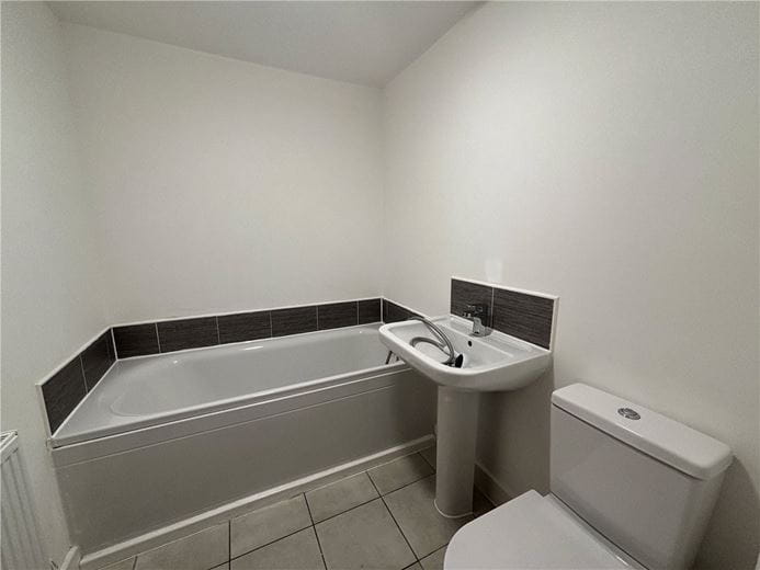 3 bedroom house, Comelybank Drive, Mexborough S64 - Let Agreed
