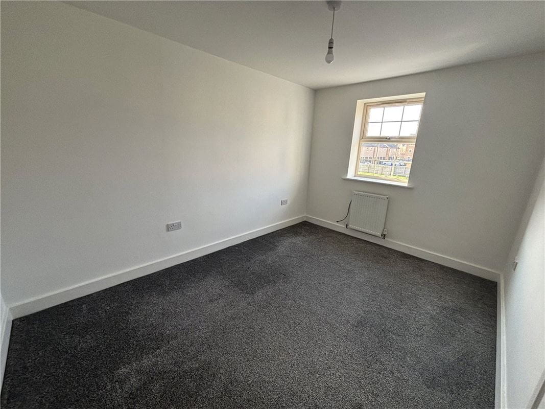 3 bedroom house, Comelybank Drive, Mexborough S64 - Available