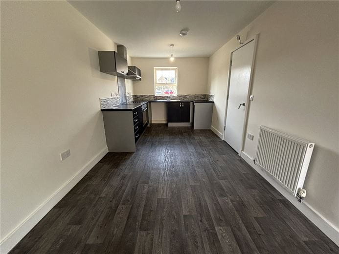 3 bedroom house, Comelybank Drive, Mexborough S64 - Available