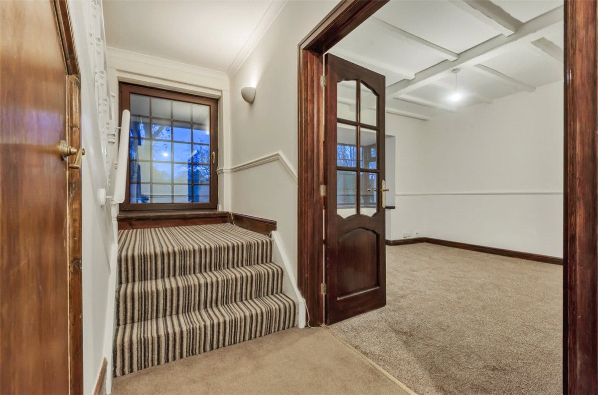 4 bedroom house, Chesterfield Road, Barlborough S43 - Available